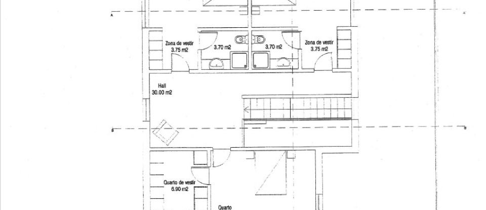 Moradia T3 em Louredo de 563 m²