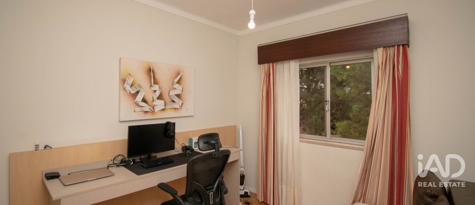 Apartamento T3 em Marinha Grande de 111 m²