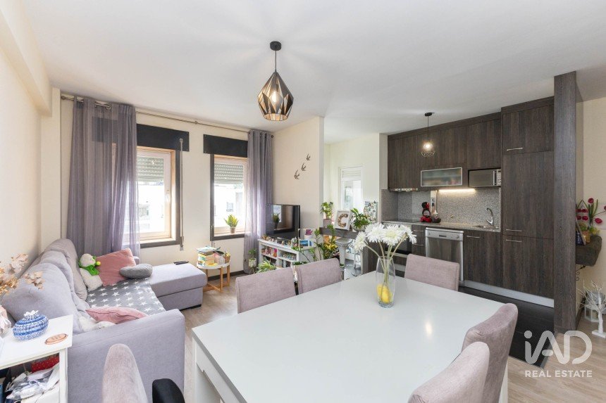 Apartamento T2 em Alfena de 86 m²