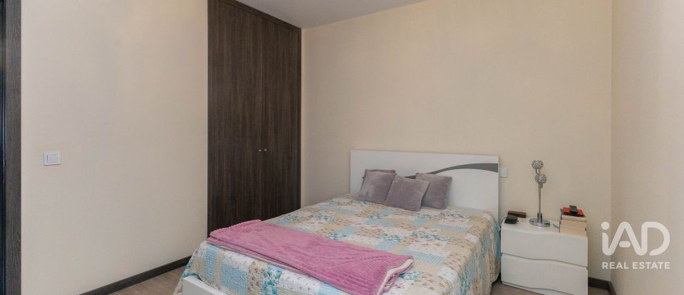 Apartamento T2 em Alfena de 86 m²