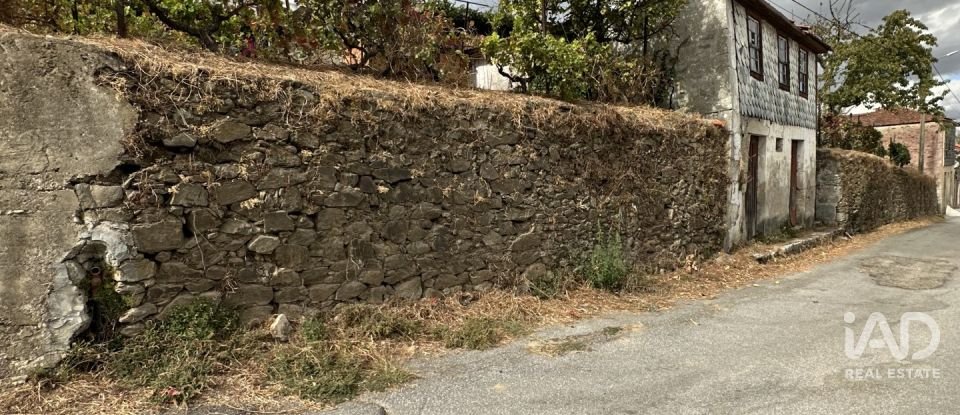 Casa de Campo T3 em Cambres de 144 m²