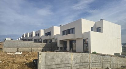 Maison T4 à Mafra de 332 m²