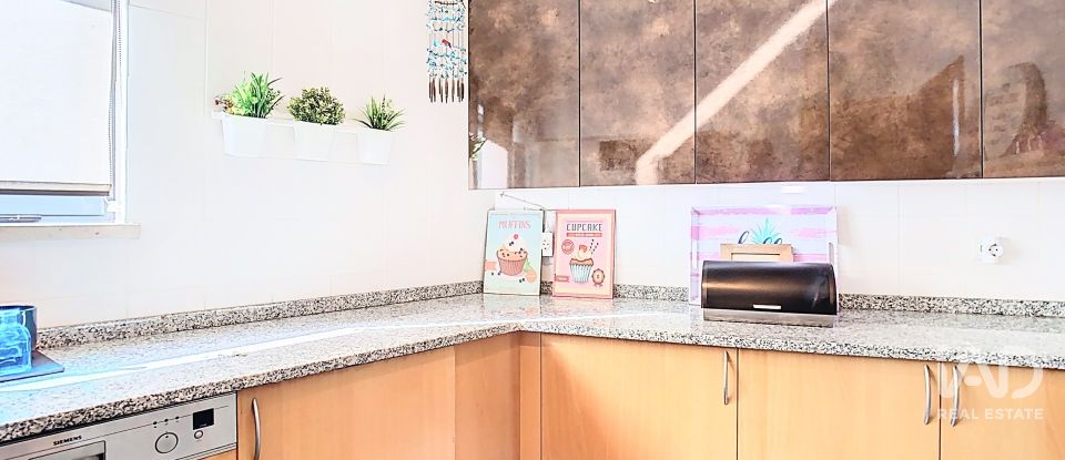 Moradia T3 em Quinta do Anjo de 200 m²