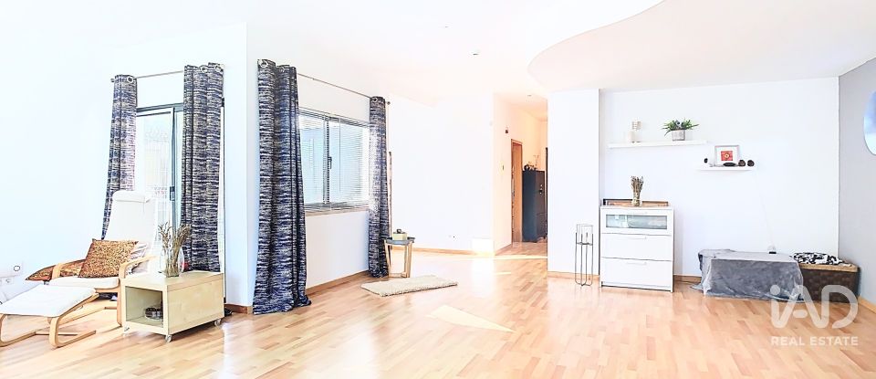 Moradia T3 em Quinta do Anjo de 200 m²