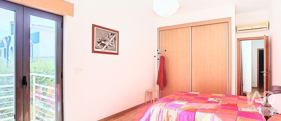 Moradia T3 em Quinta do Anjo de 200 m²