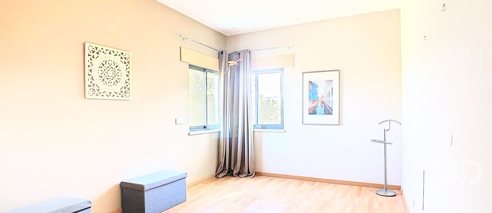 Moradia T3 em Quinta do Anjo de 200 m²