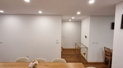 Maison T4 à Castêlo Da Maia de 265 m²