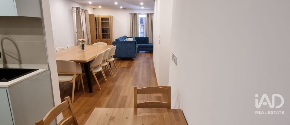 Moradia T4 em Castêlo Da Maia de 265 m²