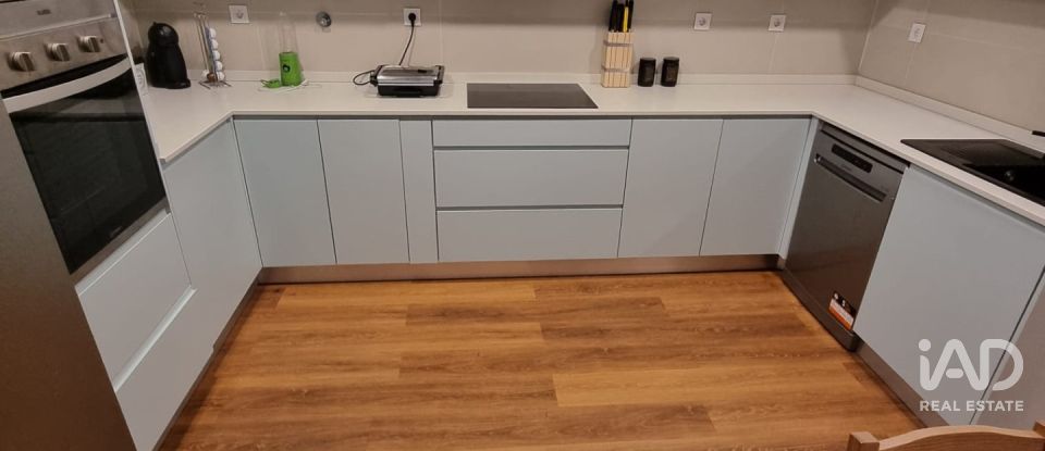 Moradia T4 em Castêlo Da Maia de 265 m²