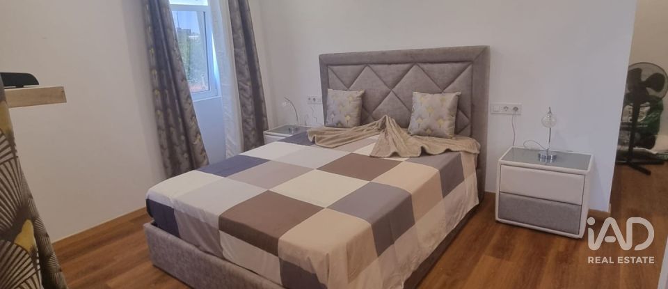 Moradia T4 em Castêlo Da Maia de 265 m²