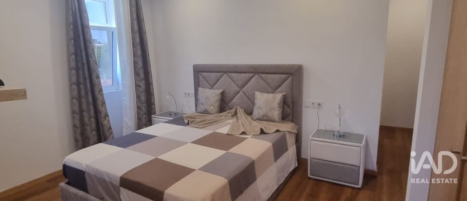 Moradia T4 em Castêlo Da Maia de 265 m²