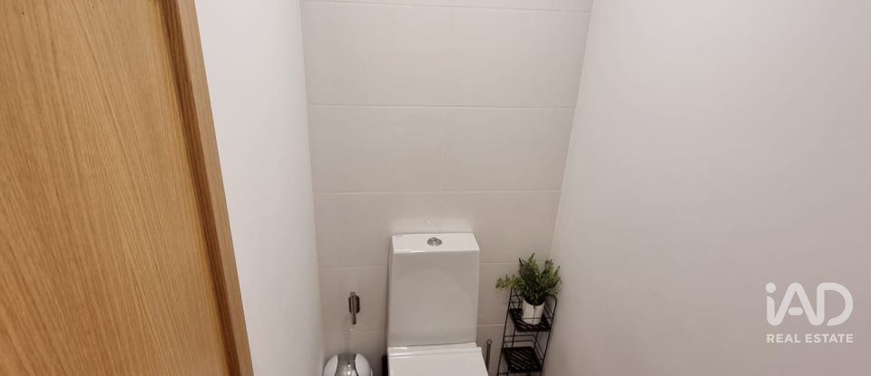 Moradia T4 em Castêlo Da Maia de 265 m²