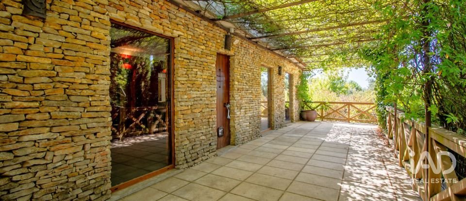 Moradia T2 em Sesimbra (Castelo) de 178 m²