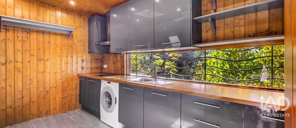 Moradia T2 em Sesimbra (Castelo) de 178 m²