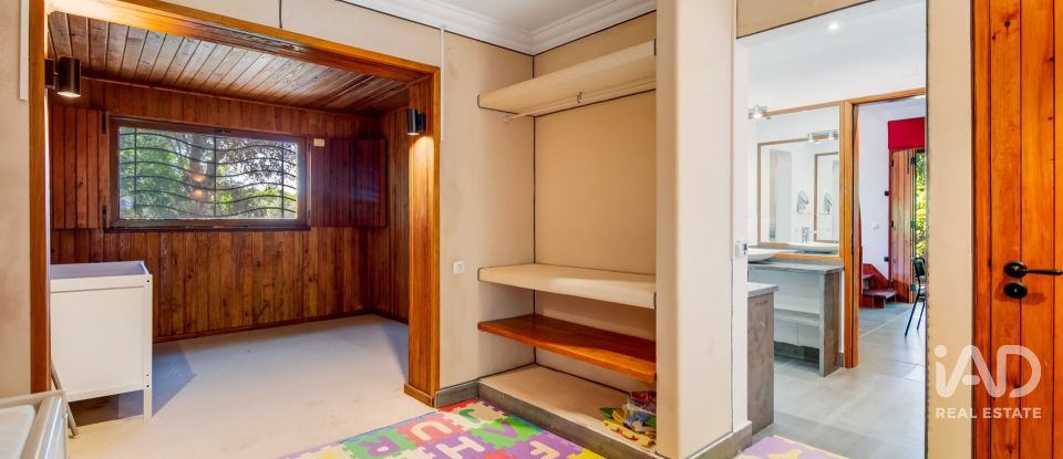 Moradia T2 em Sesimbra (Castelo) de 178 m²