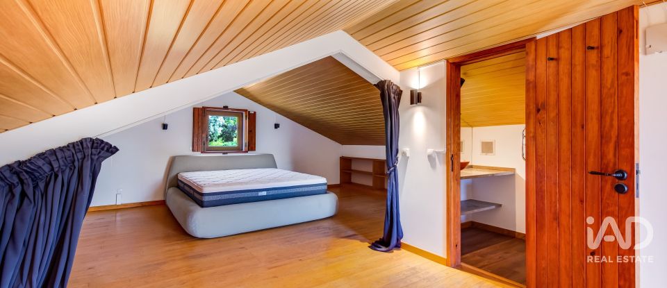 Moradia T2 em Sesimbra (Castelo) de 178 m²