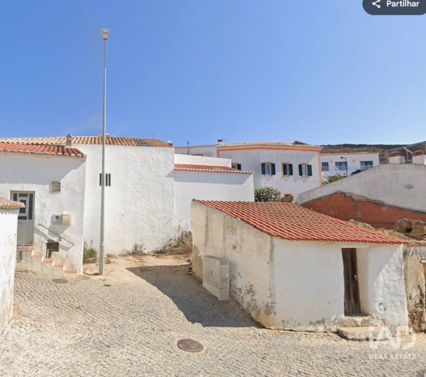 Terreno urbano em Bordeira de 23 m²