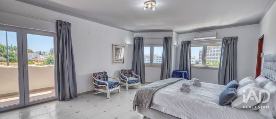 House T7 in Porches of 421 m²