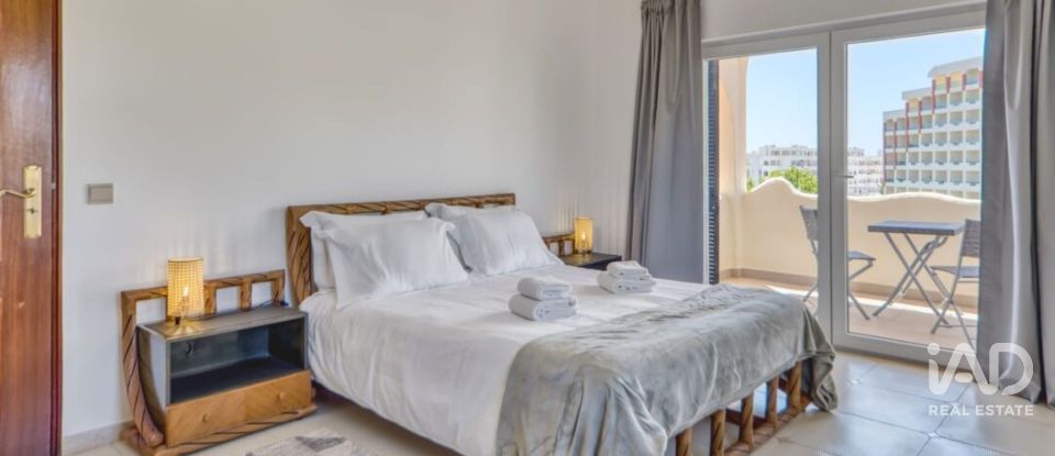 House T7 in Porches of 421 m²