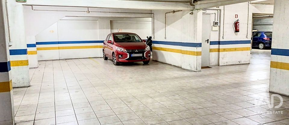 Apartamento T2 em Algueirão-Mem Martins de 88 m²