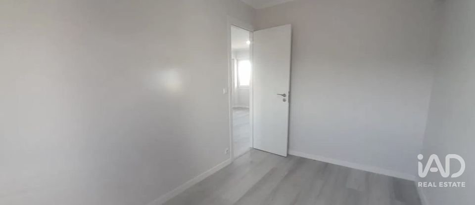 Apartamento T2 em Pontinha e Famões de 48 m²