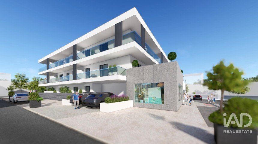 Loja / Estabelecimento Comercial em Ferrel de 114 m²