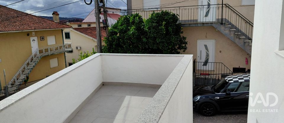 Moradia T4 em Erada de 130 m²