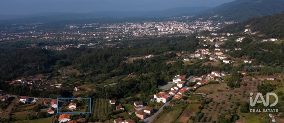 Casa de Campo T3 em Lousã e Vilarinho de 305 m²