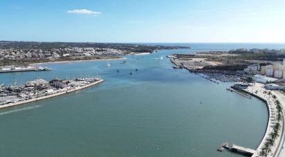 Apartamento T3 em - de 135 m²