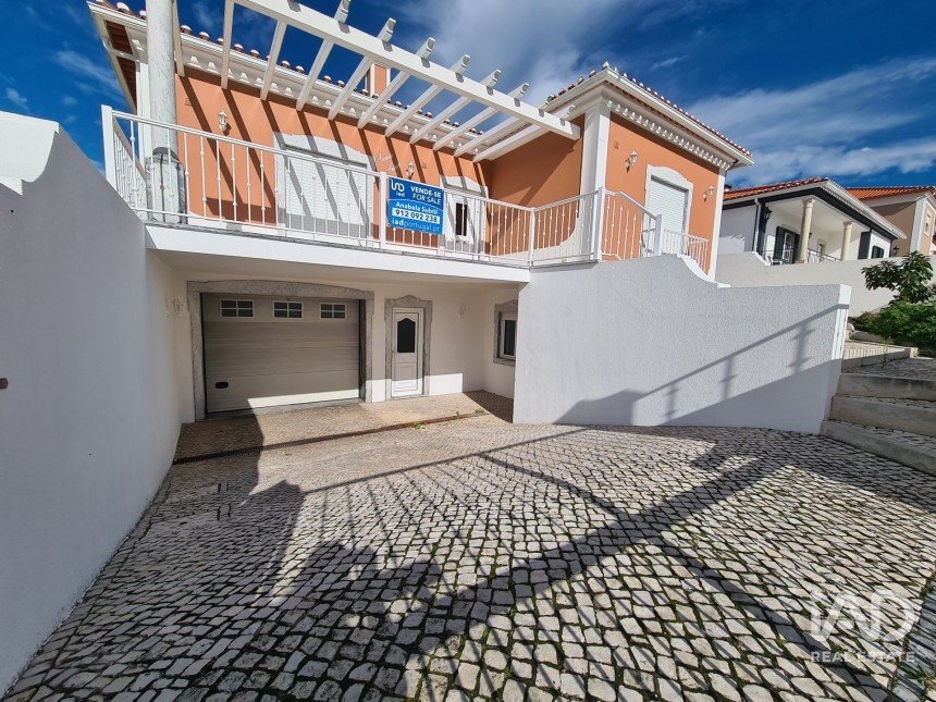 Maison T3 à Bombarral e Vale Covo de 252 m²