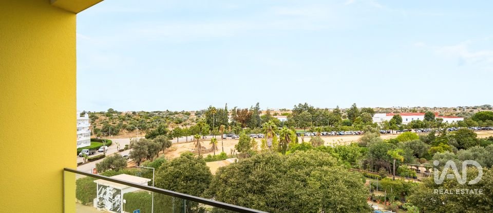 Apartamento T3 em Lagoa e Carvoeiro de 123 m²