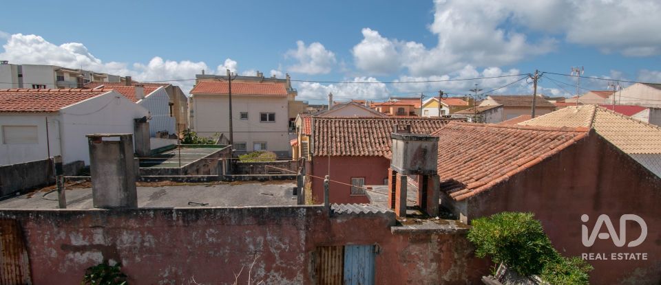 Moradia T0 em Vieira de Leiria de 179 m²