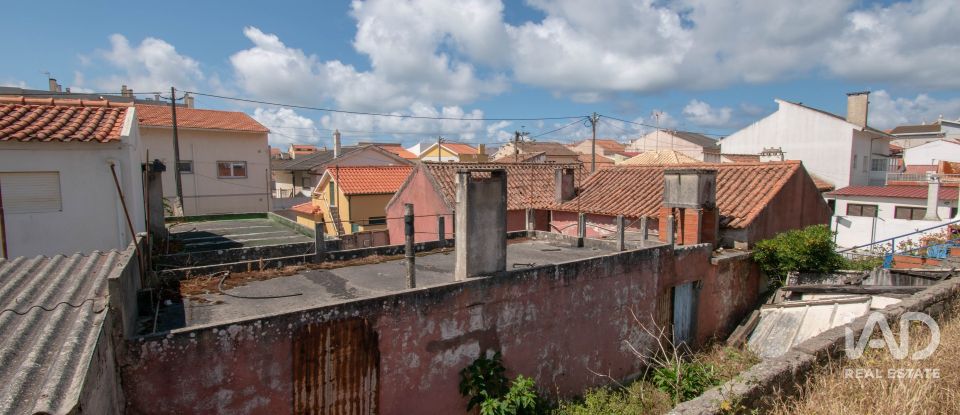 Moradia T0 em Vieira de Leiria de 179 m²