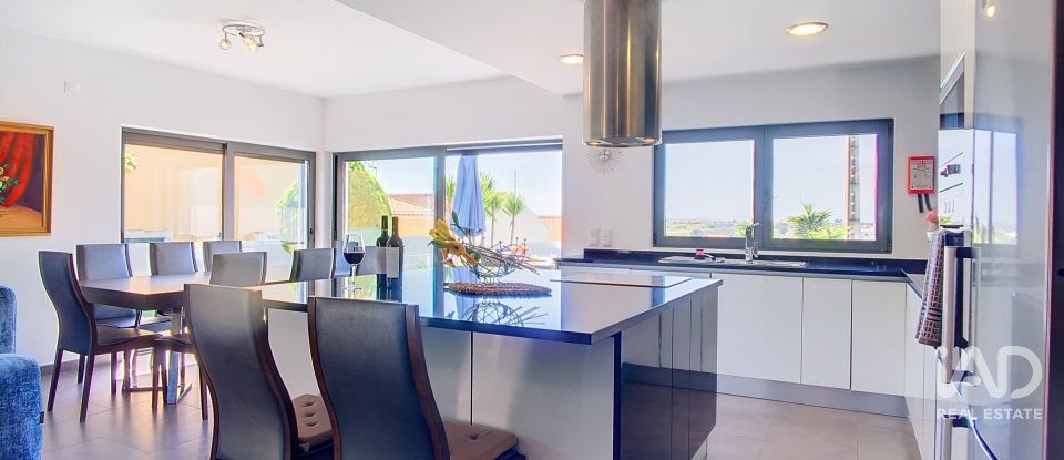 Moradia T3 em Silveira de 150 m²