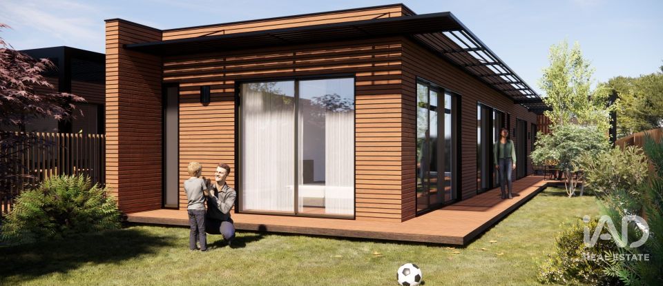 Terreno em Porto de Mós - São João Baptista e São Pedro de 2 800 m²