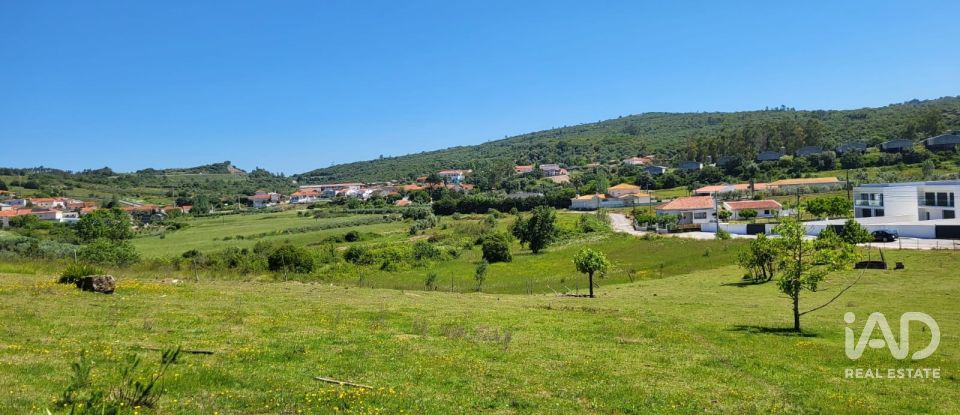 Terreno em Porto de Mós - São João Baptista e São Pedro de 2 800 m²