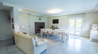 House T4 in Sá of 330 m²