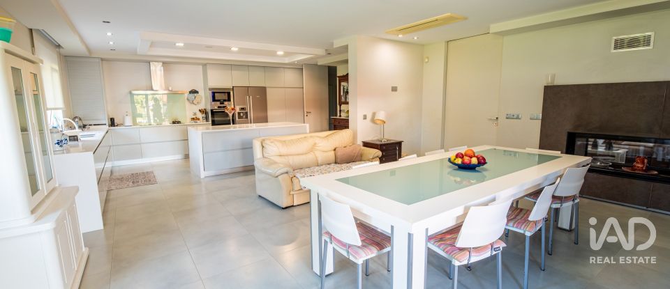 Moradia T4 em Sá de 330 m²