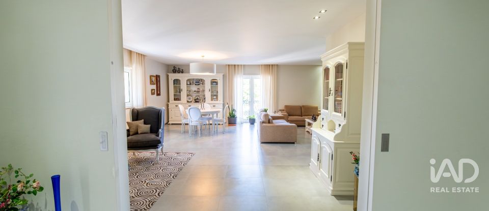 Moradia T4 em Sá de 330 m²