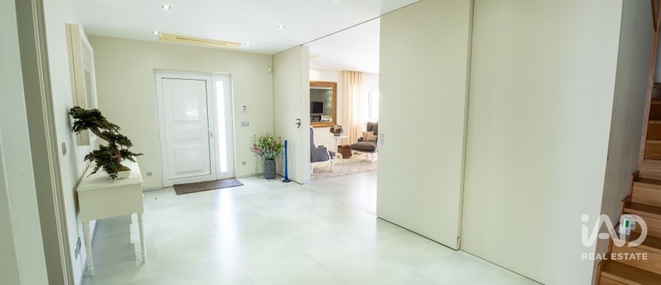 Moradia T4 em Sá de 330 m²