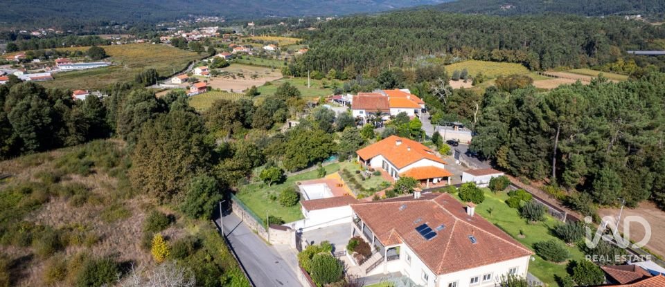 Moradia T4 em Sá de 330 m²