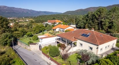 House T4 in Sá of 330 m²