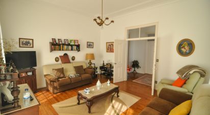 Maison T8 à Turcifal de 215 m²