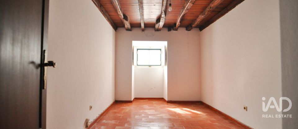 Moradia T8 em Turcifal de 215 m²