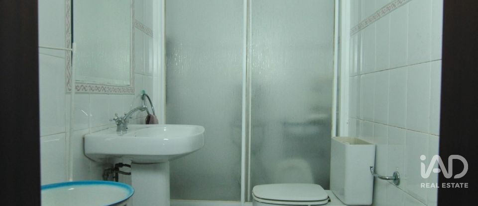 Moradia T8 em Turcifal de 215 m²