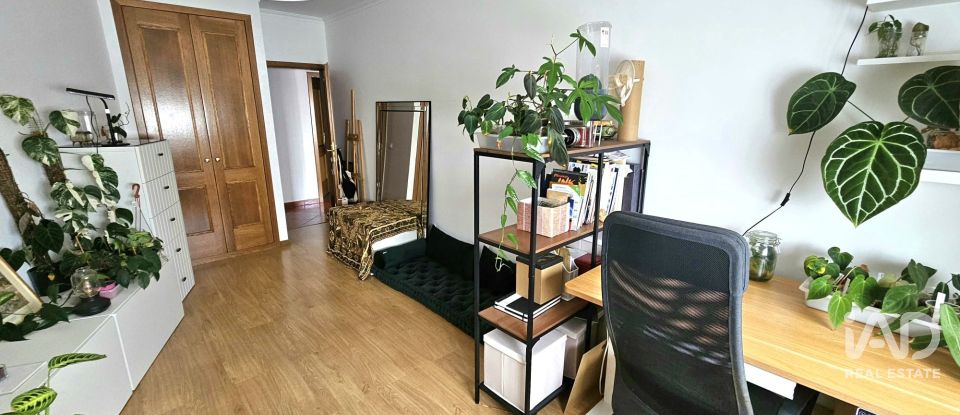 Apartamento T3 em Caldas da Rainha - Santo Onofre e Serra do Bouro de 145 m²