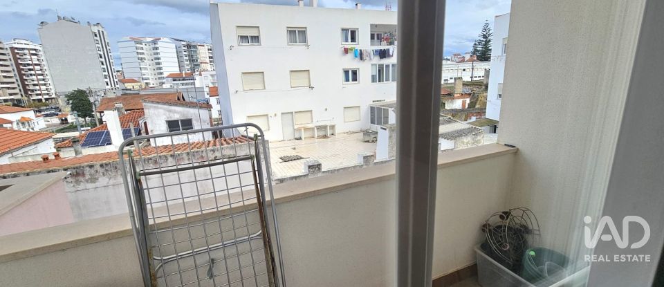 Apartamento T3 em Caldas da Rainha - Santo Onofre e Serra do Bouro de 145 m²