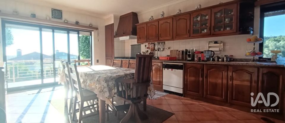 Moradia T4 em Anha de 400 m²