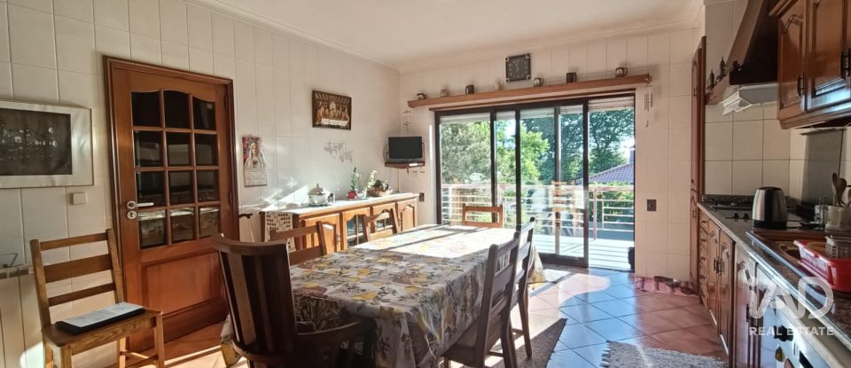 Moradia T4 em Anha de 400 m²