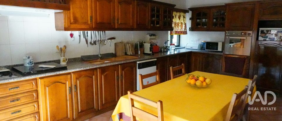 Moradia T4 em Anha de 400 m²